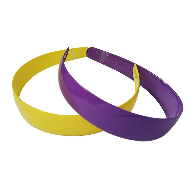 Wie kann ein einfarbiges Damen-Stirnband aus Kunststoff den Alltagsstil mit müheloser Eleganz verbessern?